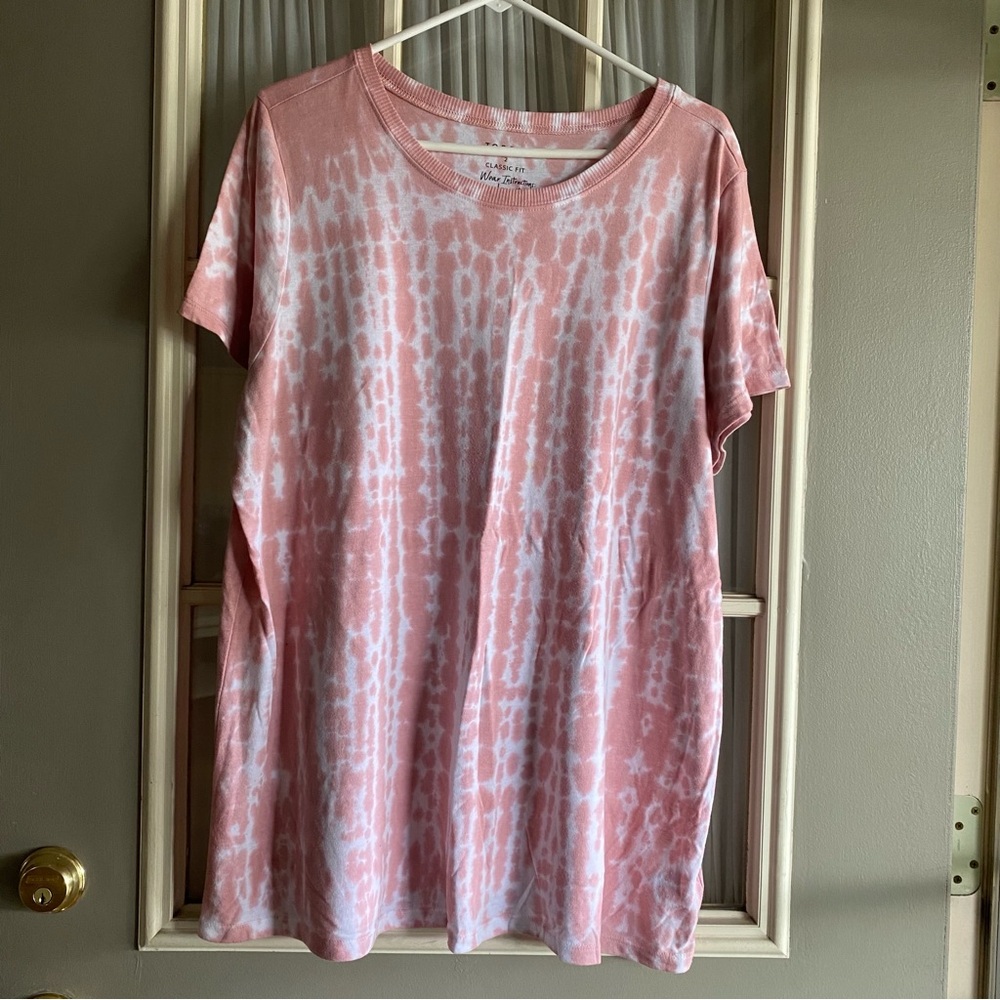 Torrid Classic Fit Pink Tie-Dye Women's Top